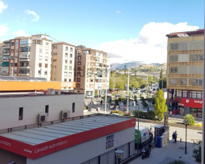 Piso de 5 dormitorios en pleno centro de Granada