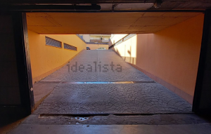 Ático de 2 dormitorios con garaje en Las Gabias