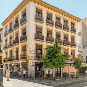 Piso de 1 dormitorio en pleno centro de Granada