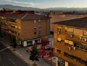 Piso de 4 dormitorios en calle Arabial