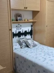 Piso de 4 dormitorios en calle Arabial