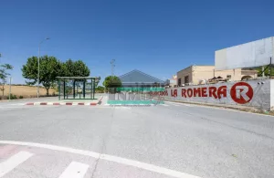 Chalet de 4 dormitorios con piscina en Dílar