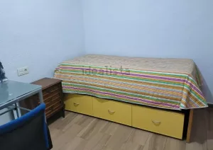Piso de 3 dormitorios en Camino de Ronda