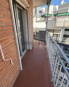 Piso de 3 dormitorios para inversión en Granada