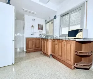 Piso de 3 dormitorios para inversión en Granada