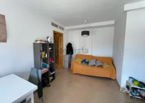 Piso de 1 dormitorio con piscina en Granada centro