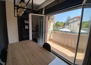Piso de 3 dormitorios con piscina en Gójar