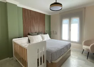 Piso de 3 dormitorios con piscina en Gójar