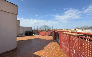 Dúplex de 2 dormitorios con terraza en Peligros