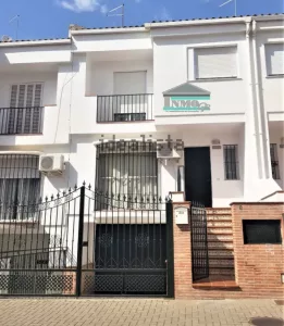 Casa de 4 dormitorios en Granada centro