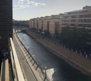 Piso de 3 dormitorios en el centro de Granada