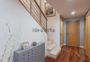 Chalet con piscina con 4 dormitorios en Granada