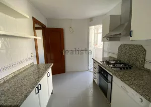 Piso de 3 dormitorios con garaje en Armilla