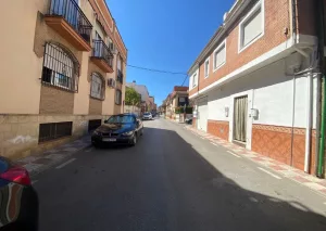 Piso de 3 dormitorios con garaje en Armilla