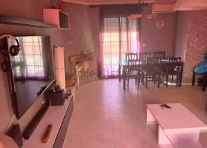 Casa con garaje en venta en Láchar