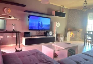 Casa con garaje en venta en Láchar