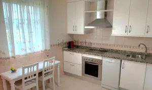 Casa con garaje en venta en Láchar