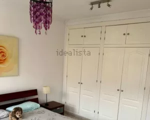 Casa con garaje en venta en Láchar