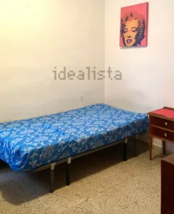 Piso para 3 estudiantes en Arabial