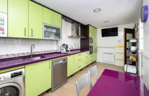 Casa reformada de 4 dormitorios en La Zubia