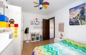 Casa reformada de 4 dormitorios en La Zubia