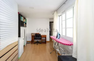 Casa reformada de 4 dormitorios en La Zubia