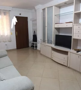 Casa reformada de 4 dormitorios en Atarfe