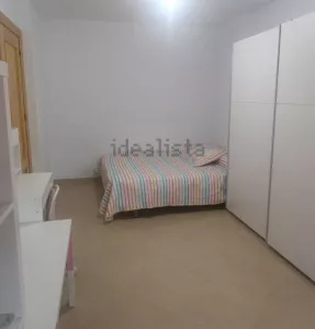 Casa reformada de 4 dormitorios en Atarfe