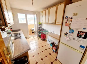 Ático de alquiler para estudiantes con terraza
