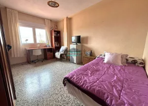 Ático de alquiler para estudiantes con terraza