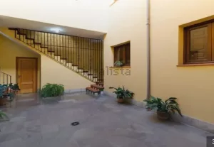 Apartamento de 1 dormitorio en Granada centro