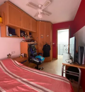 Chalet de 4 dormitorios en Gójar
