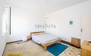 Piso de 5 dormitorios en Granada centro