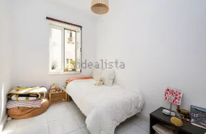 Piso de 5 dormitorios en Granada centro