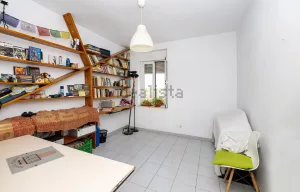 Piso de 5 dormitorios en Granada centro