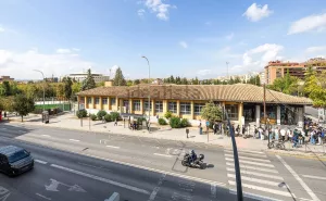 Piso de 5 dormitorios en Granada centro