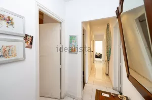 Piso de 5 dormitorios en Granada centro