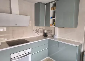 Chalet reformado con 5 dormitorios en Atarfe
