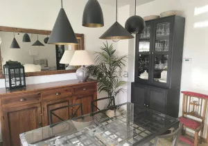 Chalet reformado con 5 dormitorios en Atarfe