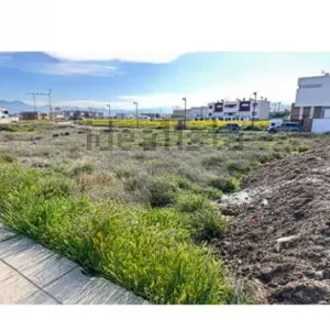 Terreno de 200m en venta en Cullar Vega