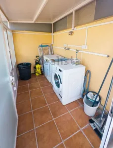 Piso de 3 dormitorios con terraza en Peligros