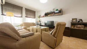 Piso de 3 dormitorios con terraza en Peligros