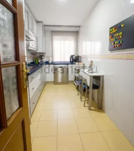 Piso de 3 dormitorios con terraza en Peligros