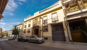 Piso de 3 dormitorios con terraza en Peligros