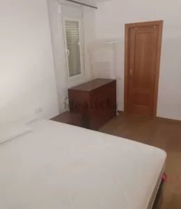 Casa de 5 dormitorios en venta en Atarfe
