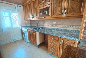 Piso de 2 dormitorios en La Zubia