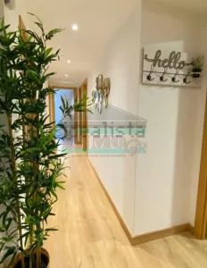 Piso reformado de 3 dormitorios en El Zaidín