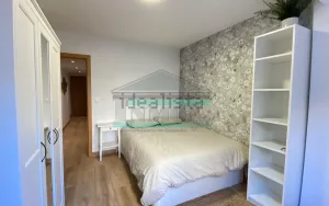 Piso reformado de 3 dormitorios en El Zaidín