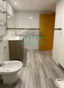 Piso reformado de 3 dormitorios en El Zaidín