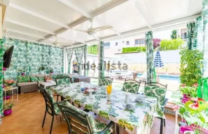 Chalet de 3 dormitorios con piscina en Albolote